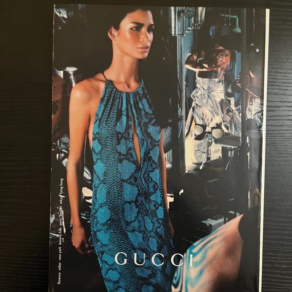 VOGUE Magazine: February 2000 - Angela Lindvall - Picture 4 of 4